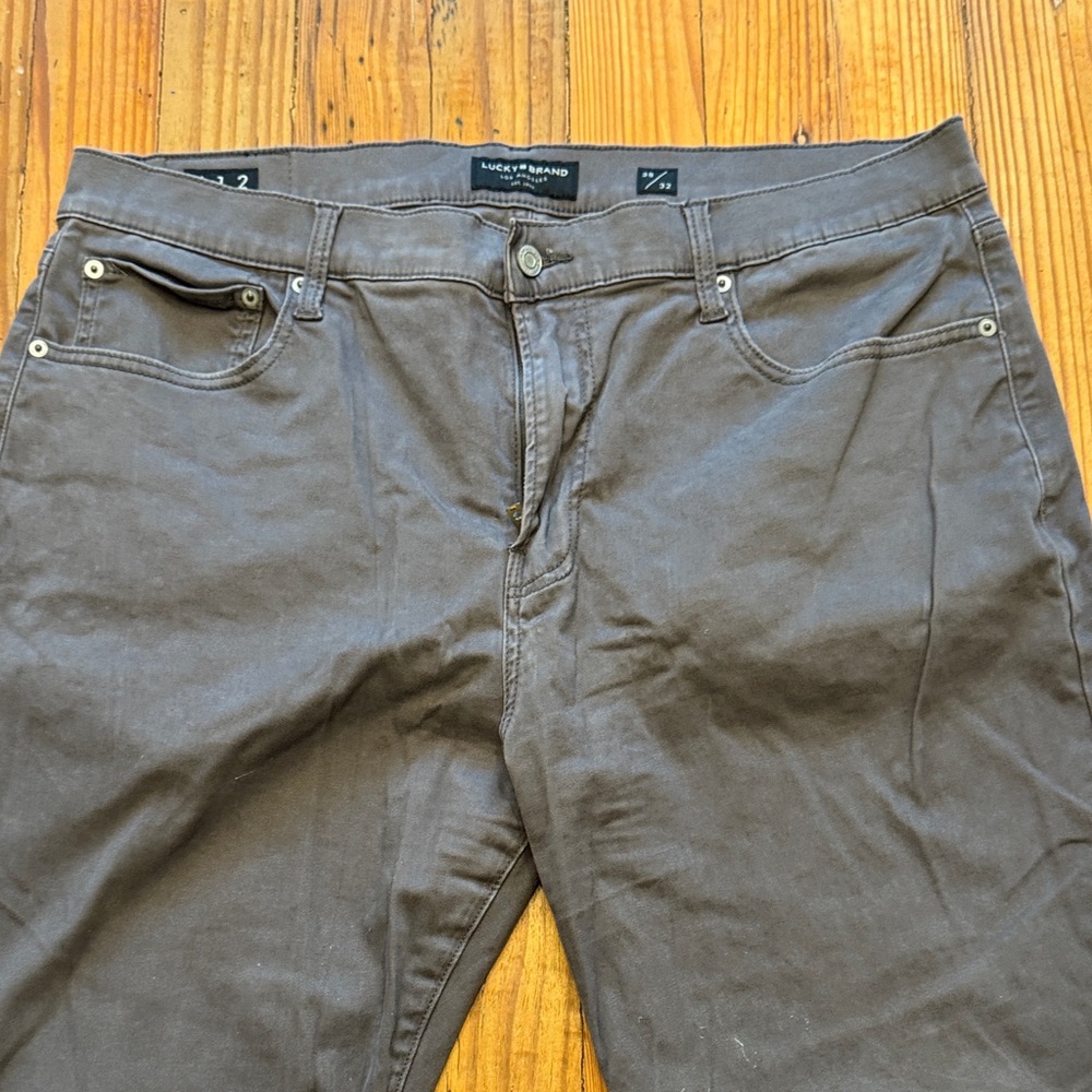 Lucky Brand Dark Brown Gray Jeans